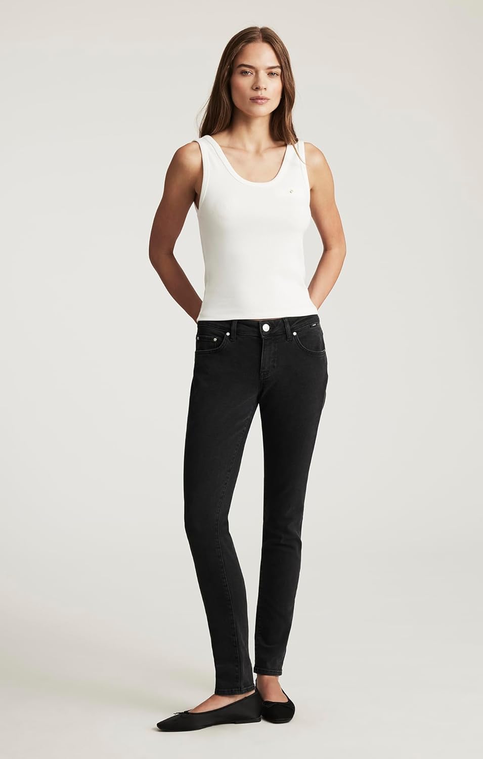 Women's Alexa Mid-Rise Skinny Leg Jeans Women's Alexa Mid-Rise Skinny Leg Jeans